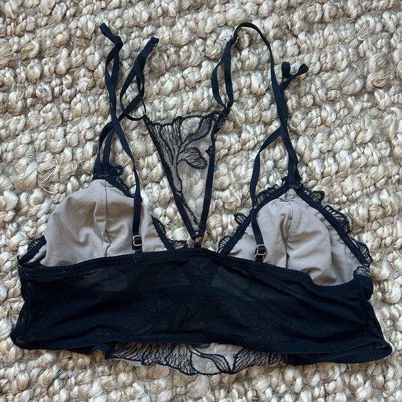 Out From Under Bralette - Small - Picture 2 of 6